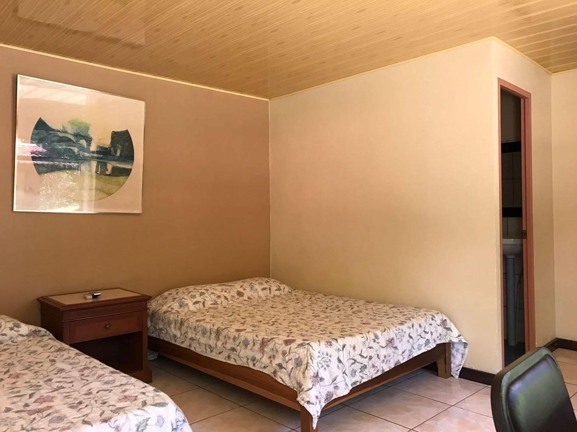 Hotel Del Bosque Río Cuarto